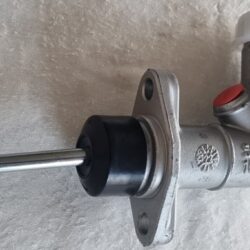 HOVEDPUMPE CLUTCH TR6 LHD AFTERMARKED