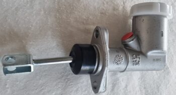 HOVEDPUMPE CLUTCH TR6 LHD AFTERMARKED