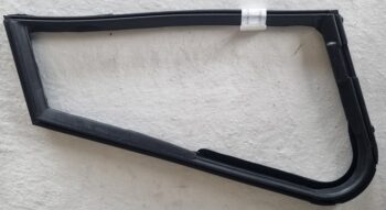 PAKNING 1/4 VINDU HØYRE ROADSTER FORBEDRET