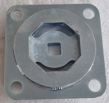 SOCKET REAR HUB NUT MGA/MGB/AH BN1 (138031-221535)