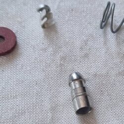 INTERNALS-989 HOLDER