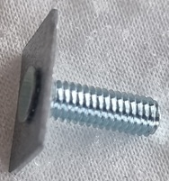STUDPLATE COCKPIT BAK