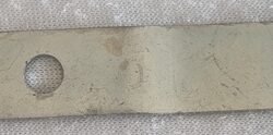 END PLATE RETAINER