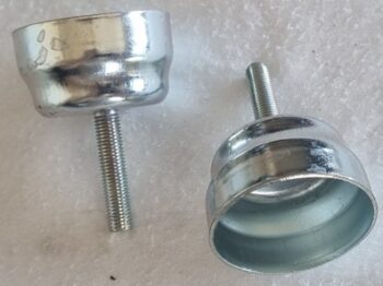 HUB GREASECAP WIRE WHEEL