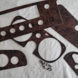 WALNUT DASH B 62-71 LHD